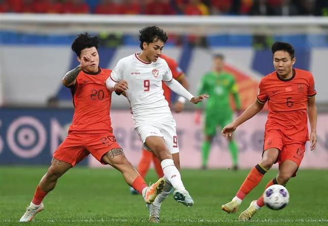 国际角逐中，中国队逆袭晋级