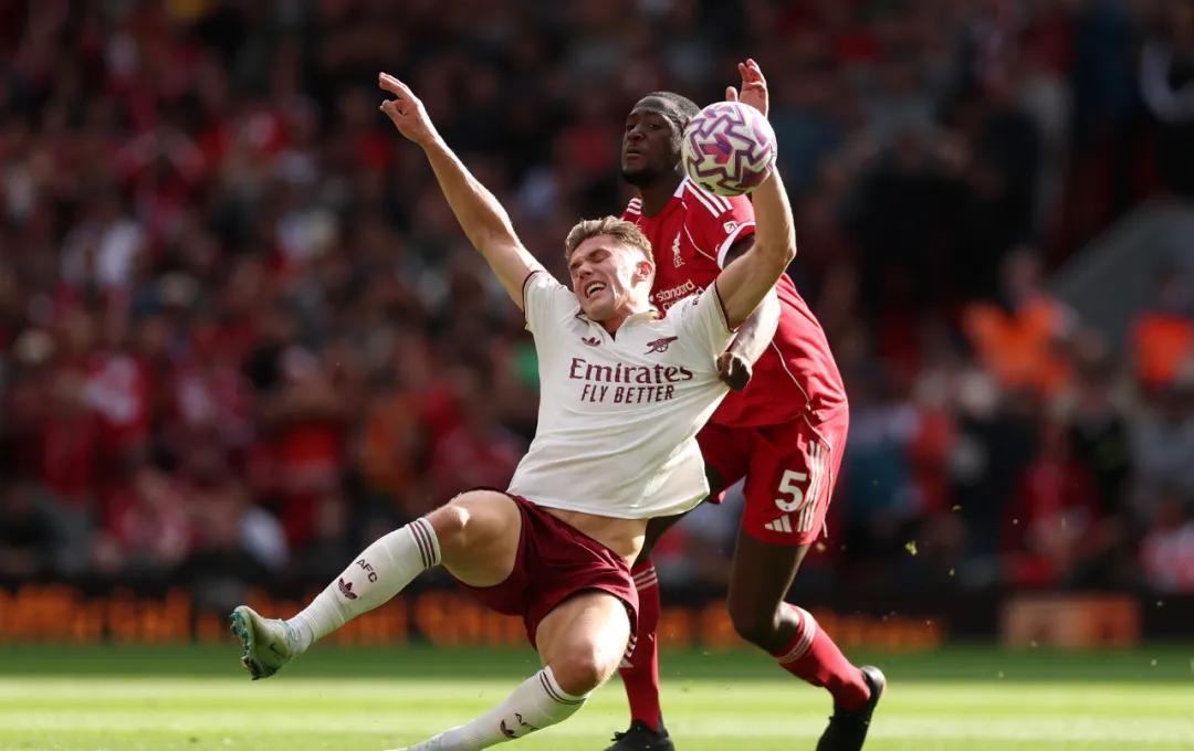 西班牙爆冷阿森纳，阿尔瓦雷斯制霸全场